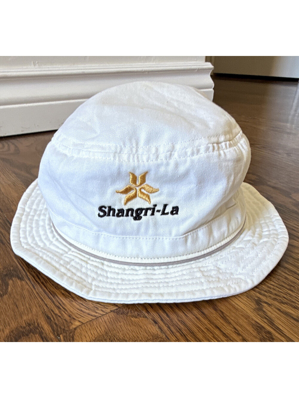 Shangri-La Resort Tilley White Solid Embroidered Bucket Hat, Breathable, L/XL